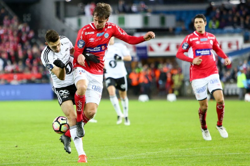 Adrian i aksjon under cupfinalen i fjor.