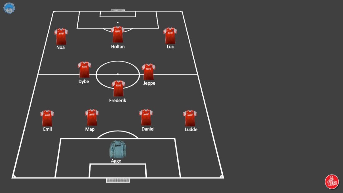 LAG 1: Disse spilte for det røde laget.