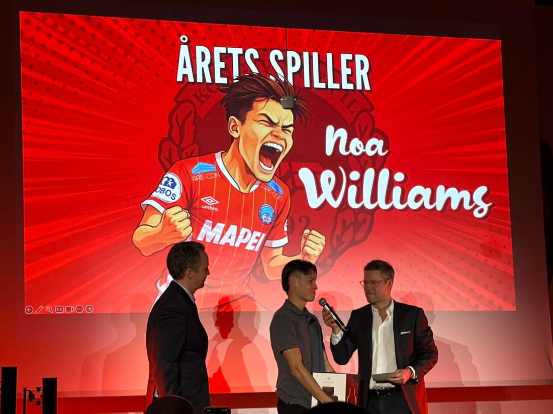 BØRSVINNER: Hvert år setter trenere og ledere i KIL en egen børs etter kampene. Noa Williams hadde høyest snitt. 