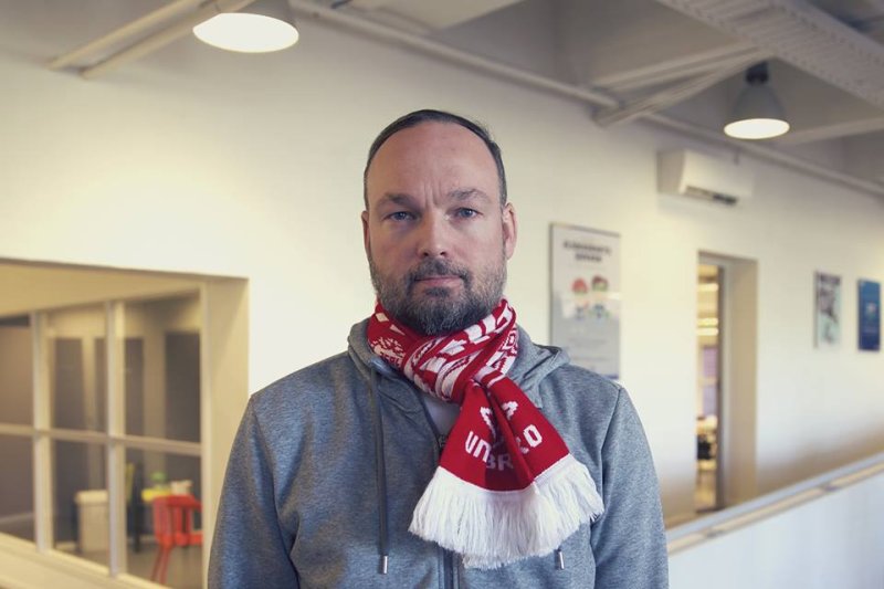 Sven Ove Bakke er mangeårig musikksjef og kommentator i Dagbladet, nå innholdsansvarlig i kommunikasjonsbyrået TIBE Drammen.