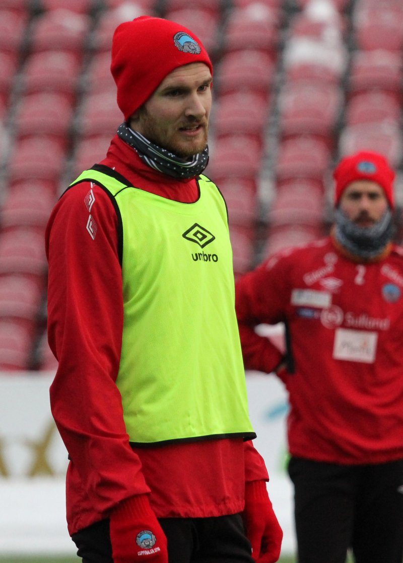 Anton er stor og sterk.